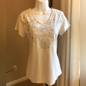 Sonoma gray and metallic silver print t-shirt. Size Small